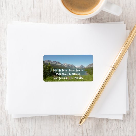 Swiftcurrent Lake Uitzicht bij Glacier National Pa Etiket (Insitu)