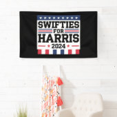 Swifties voor Kamala Harris 2024 Spandoek (Insitu)