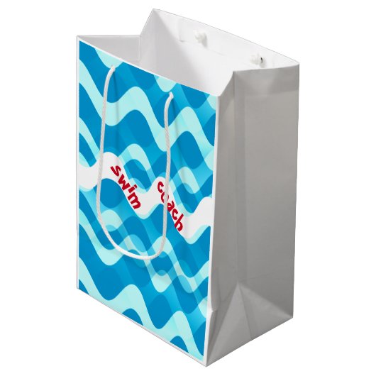 Swim Coach Gift Bag Medium Cadeauzakje (Voorkant Gekanteld)