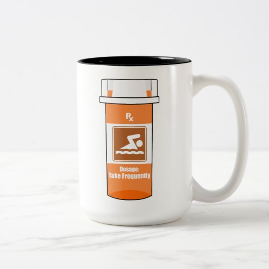 Swimming Is My Drug Tweekleurige Koffiemok (Rechts)