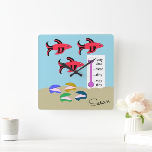 Swimming Red and Black Fish with Clams: Vierkante Klok (Huis)