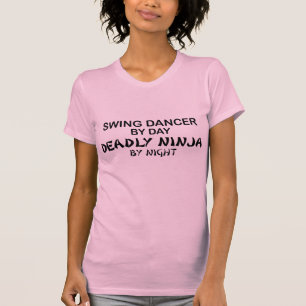 Swing Dancer Deadly Ninja bij nacht T-shirt