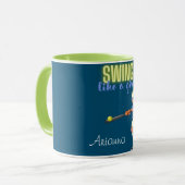 Swing like a Girl Softball Mok (Voorkant links)