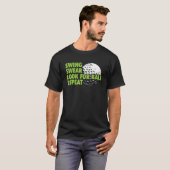 Swing Swear zoekt bal herhalen Funny Golfer T-shirt (Voorkant volledig)