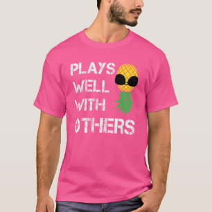Swinger Koppel Ondersteboven Ananas Speelt Goed Wi T-shirt