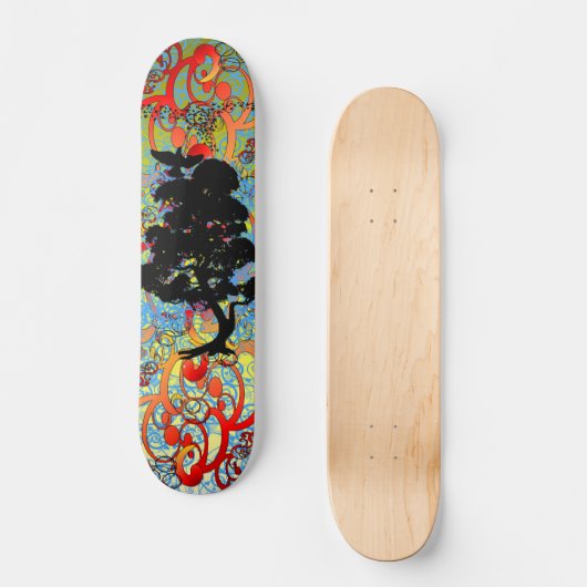 Swirly Tree met Vogels Skateboard (Voorkant)