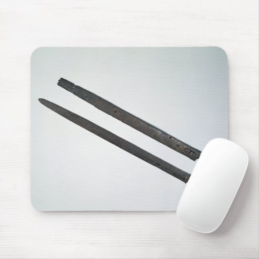 Sword and sheath uit La Tene, Zwitserland Muismat (Met muis)