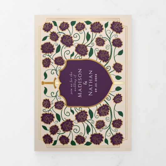 Sword & Shield Medieval Fantasy Monogram Weddensch Drieluik Uitnodiging (Cover)