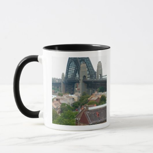 Sydney, Australië. Harbour Bridge. Mok (Links)