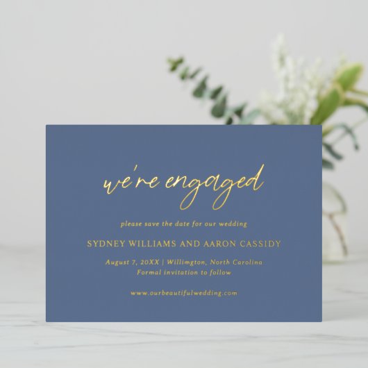 Sydney Dusty Blue Modern Wedding Save the Date Folie Uitnodiging (Staand Voorkant)