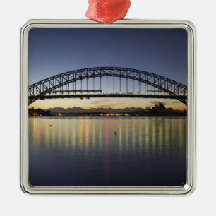 Sydney Harbour Bridge en Sydney Opera House bij Metalen Ornament