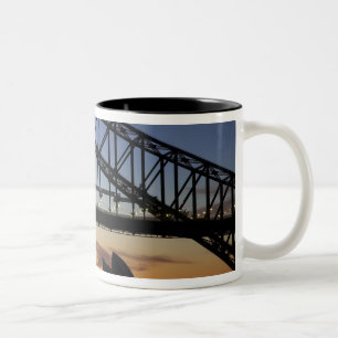 Sydney Harbour Bridge en Sydney Opera House om 2 u Tweekleurige Koffiemok