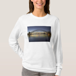 Sydney Harbour Bridge en Sydney Opera House op T-shirt