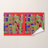 Symbolen en bloemen rode trim bad handdoek (Handdoek)