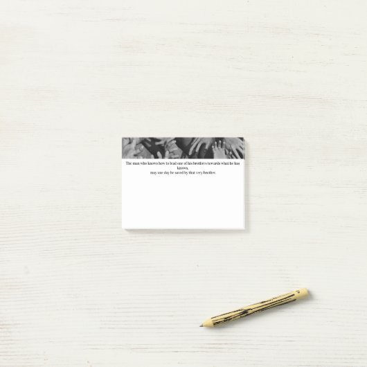 Symbolische leeshanden in zwart-wit post-it® notes (Op bureau)