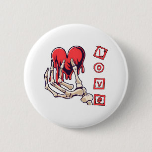 Symbolische liefde skelet hand geeft hart ronde button 5,7 cm