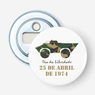 Symbool van militaire voertuigen van 25 april Revo Button Flesopener