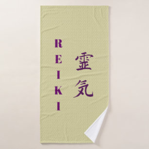 Symbool van Reiki in het Paars Bad Handdoek