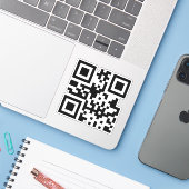 Symbool voor hart en hart — QR-code Sticker (Laptop met iPhone)
