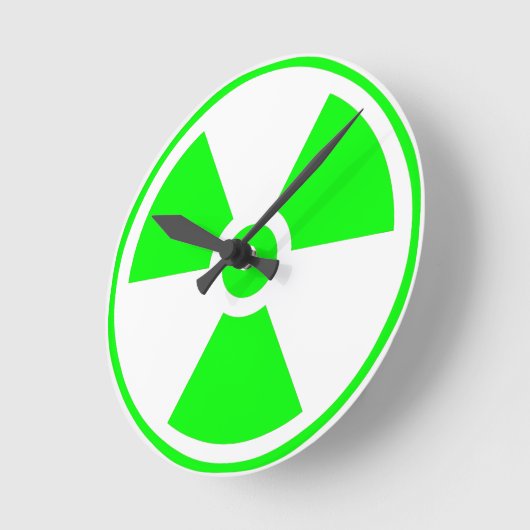 Symbool voor nucleaire radioactieve straling in gr ronde klok (Hoek)