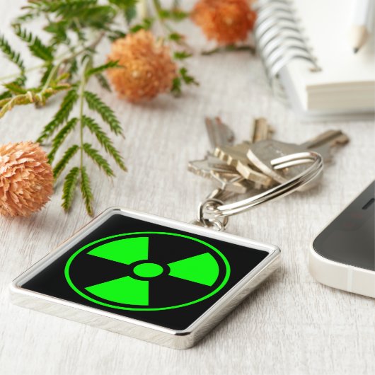 Symbool voor nucleaire radioactieve straling in gr sleutelhanger (Zijkant)