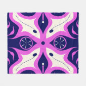 Symmetrical Abstract Pattern in Purple and White Fleece Deken (Voorkant (Horizontaal))