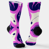 Symmetrical Abstract Pattern in Purple and White Sokken (Gebogen)