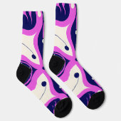 Symmetrical Abstract Pattern in Purple and White Sokken (Rechts)
