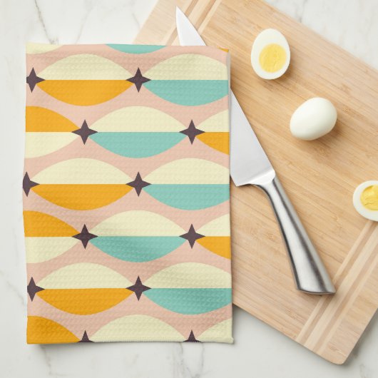 Symmetrical retro pattern with interlocking teal theedoek (Quarter Fold)