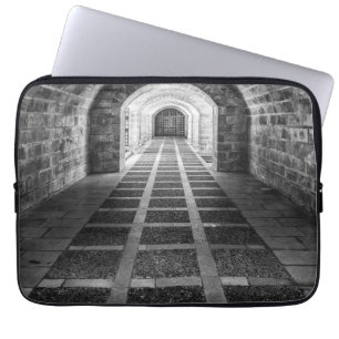 Symmetrie in zwart-wit laptop sleeve