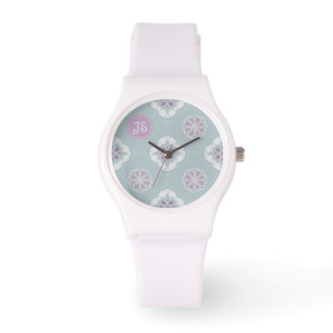 Symmetrisch Roze Bloem Tegelpatroon op Sage Horloge