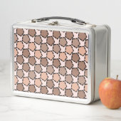 Symmetrische bruine vijfhoeken met geplette randen (In situ)