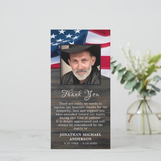 Sympathie voor herdenking van de militaire begrafe bedankkaart (Staand voorkant)