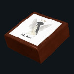 Sympathie voor zwart-wit Duitse horthaired Pointer Cadeaudoosje<br><div class="desc">Sommigen brengen een licht dat zo groot is voor de wereld, dat zelfs nadat ze weg zijn, hun licht overblijft. Laat een zoete keepjesdoos je hart troosten als je een moment neemt om je geliefde zwarte en witte duitse stengelige wijzer te herinneren. Voor de attentste geschenken, paar het met een...</div>