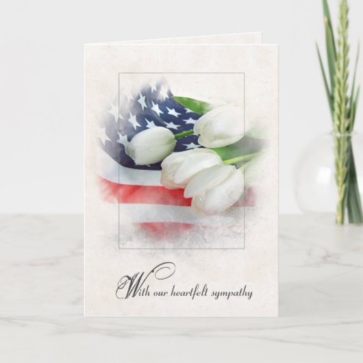 Sympathy White Tulips on American Flag Kaart (Voorkant)