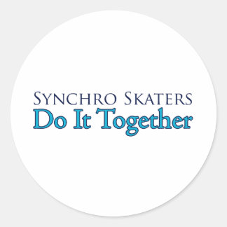 Synchro Skaters doen het samen Ronde Sticker