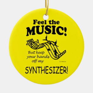 Synthesizer voelt de muziek keramisch ornament