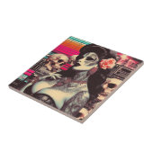 Synthwave Creepy Pin-up Tegeltje (Zijkant)