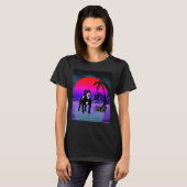 Synthwave Pitbull Hond Retro Boom Box T-shirt (Voorkant volledig)