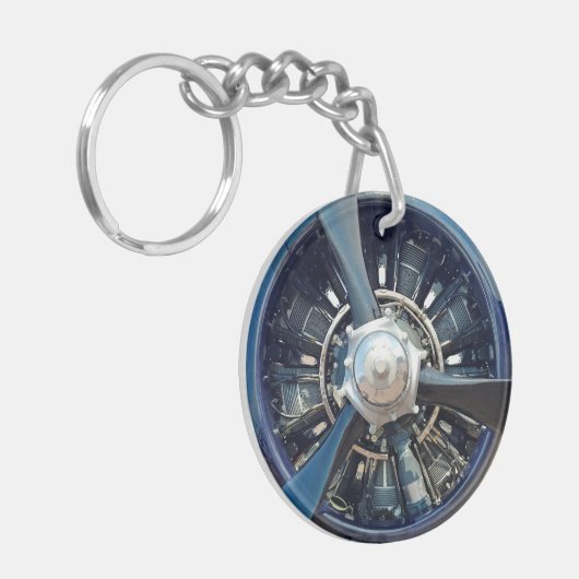 T-28 Troje Sleutelhanger (Voorkant Links)