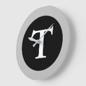 T : Monogram T Grote Matige Klok aan de muur (Hoek)