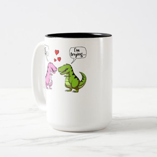 T-Rex Dinosaur Hug me Funny Couke Tweekleurige Koffiemok (Voorkant links)