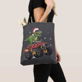 T-Rex Dinosaur Kerstmis Monstertruck  Tote Bag (Dichtbij)
