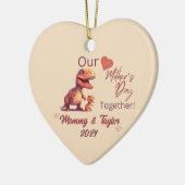 T-Rex en baby, onze eerste moederdag samen Keramisch Ornament (Links)