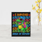 T-rex I Survived 67 Days Of School Six Seven Meme Kaart (Gele Bloem)