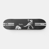 T-REX is surprised by triceratops baby Persoonlijk Skateboard (Horizontaal)