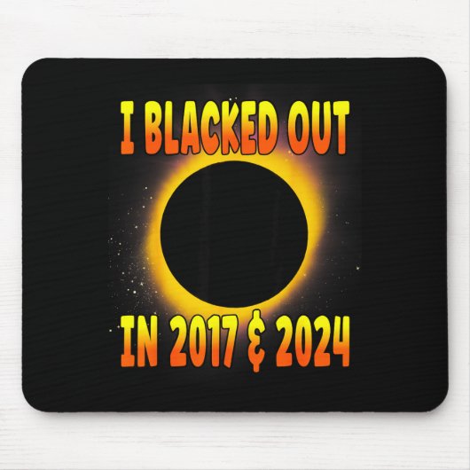 T-shirt Blacked Out 2017 Totale Zonsverduistering Muismat (Voorkant)