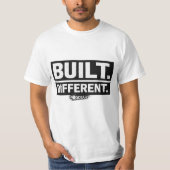 T-Shirt - BUILT DIFFERENT (Voorkant)