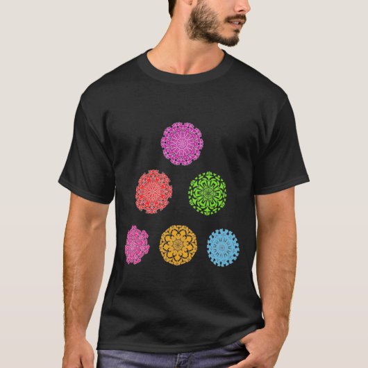T-Shirt Chakra piramide remastered (Voorkant)