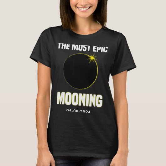 T-shirt Grappige Zonne-eclips Mooning 04 08 (Voorkant)
